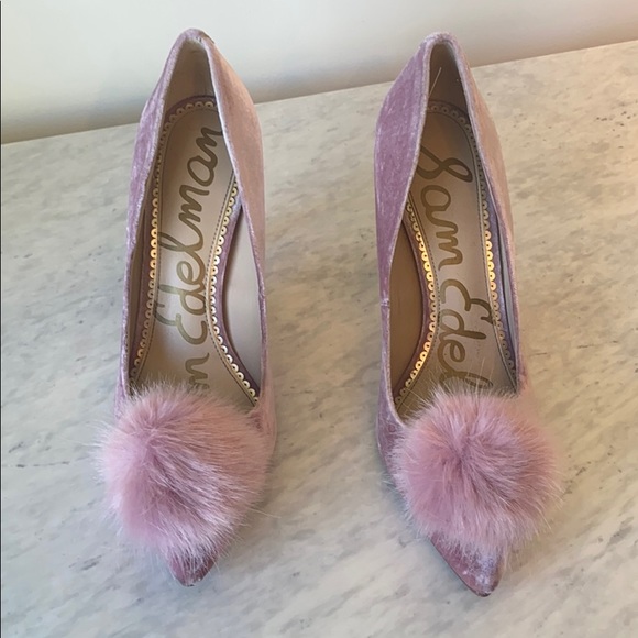 Sam Edelman Pink Velvet Heels with Pink Pouf - Picture 1 of 5